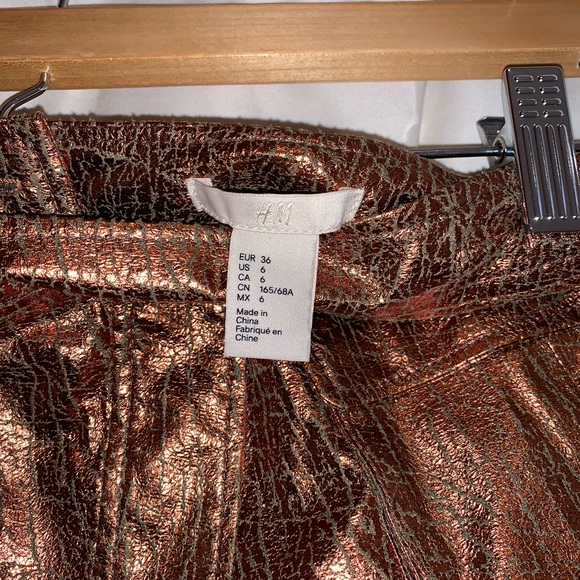 H&M Bonze Crackled Metallic Flap Mini Skirt - Picture 7 of 7